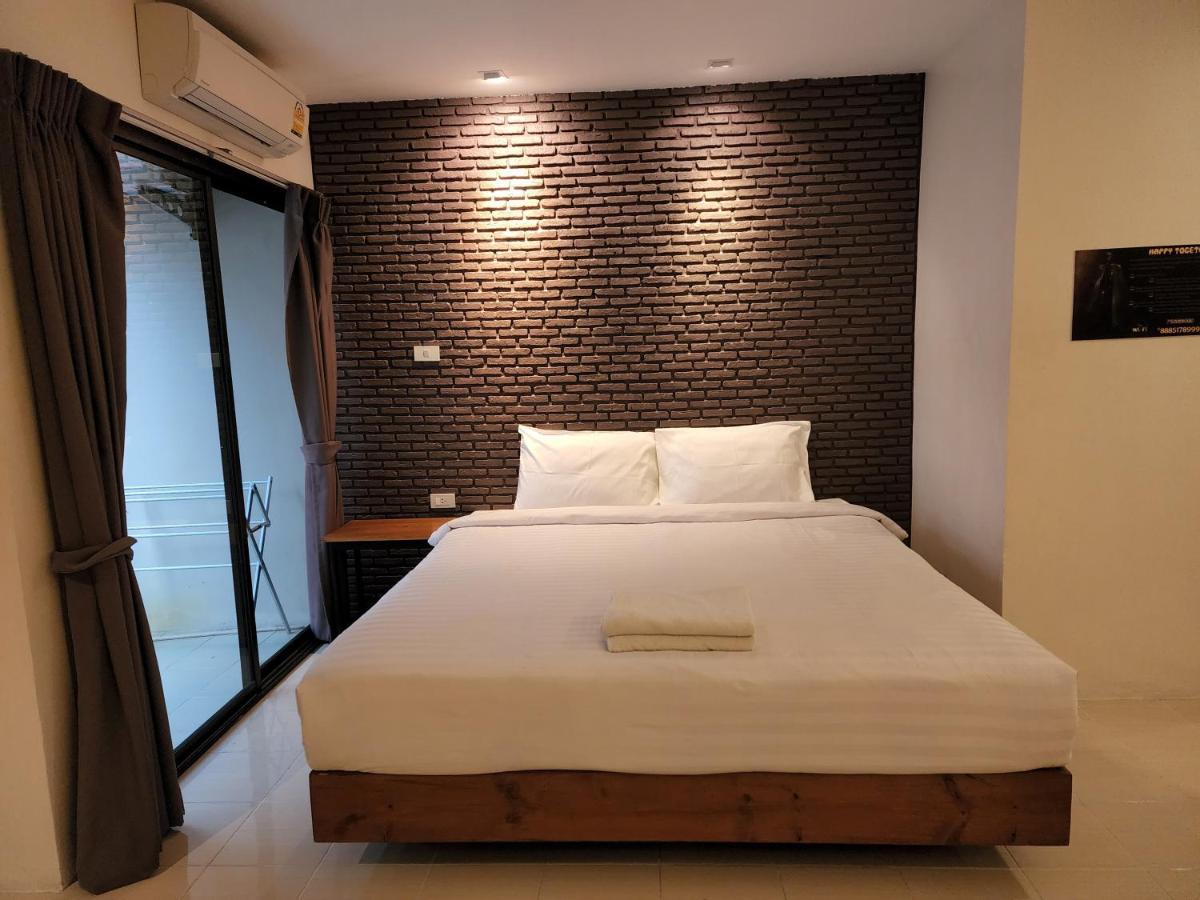 Nhà trọ Dfeel House *