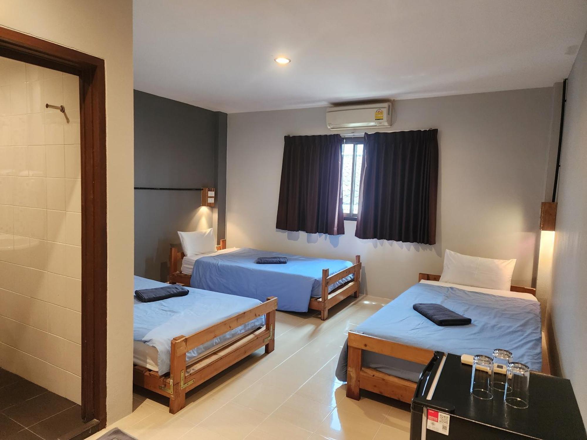 Nhà trọ Dfeel House *
