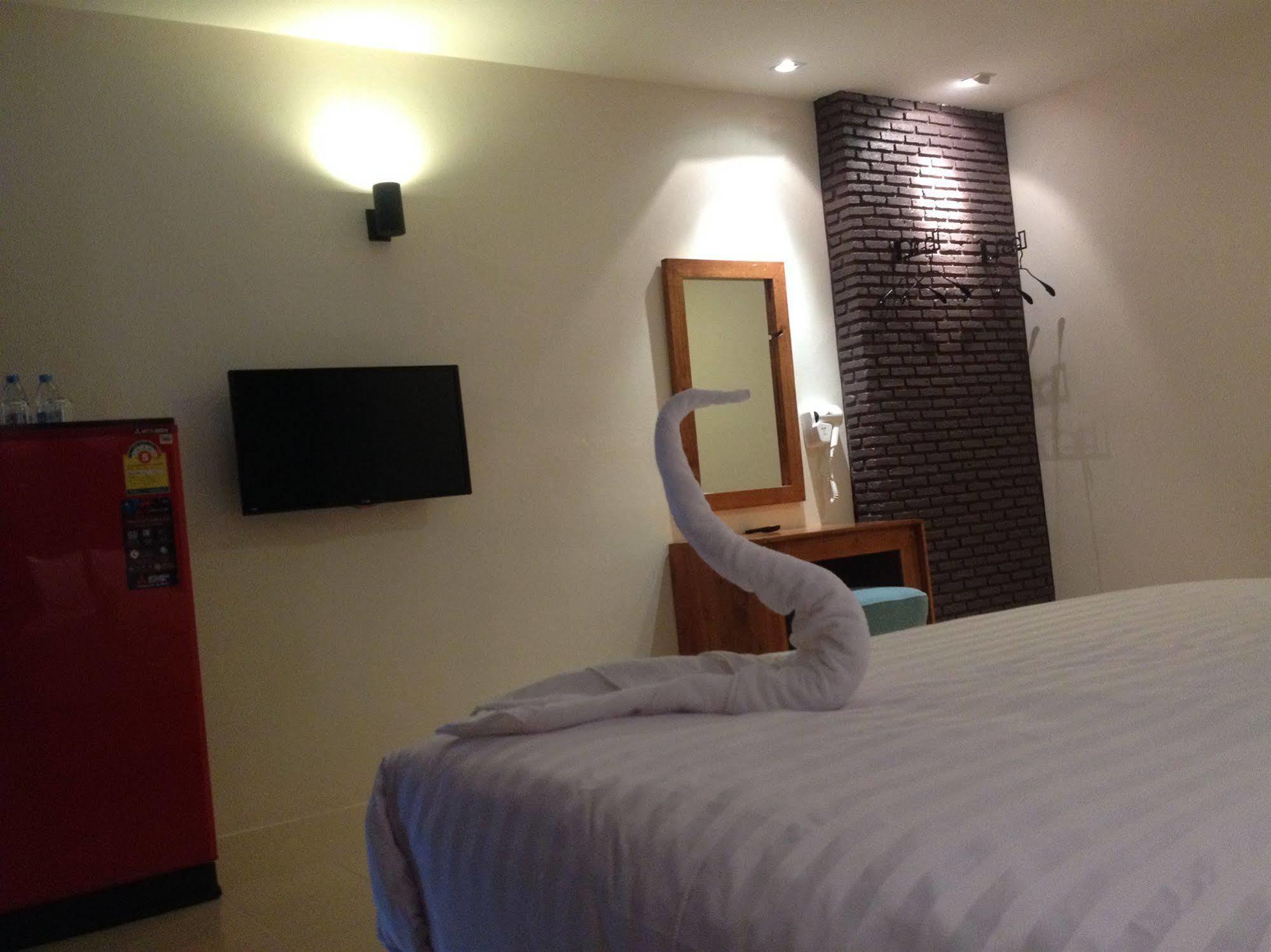 Nhà trọ Dfeel House Patong