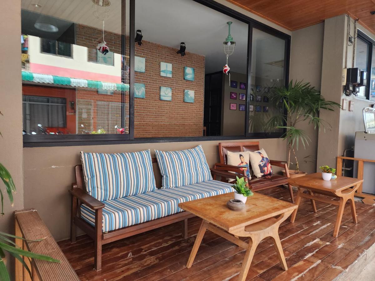 Auberge de jeunesse Dfeel House Patong