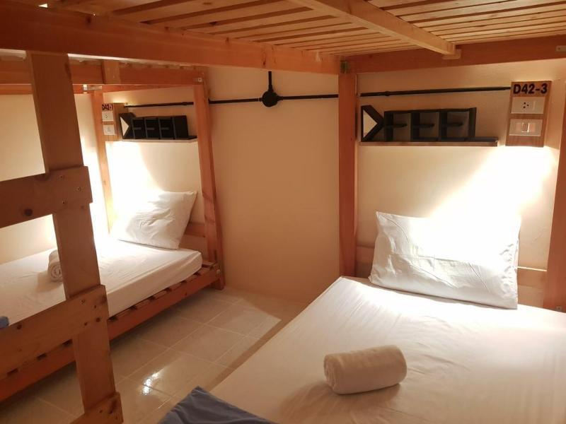 Auberge de jeunesse Dfeel House *